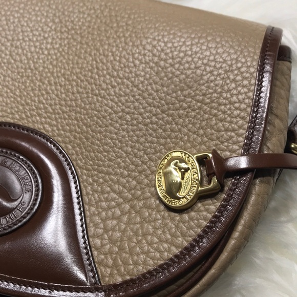 Dooney & Bourke. Bag. - Picture 5 of 8